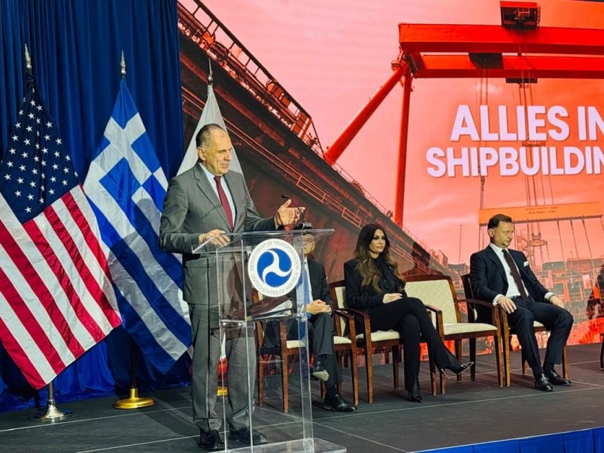 ΗΠΑ – Ελλάδα: «Συμφωνία ορόσημο» για ναυπηγική και ενεργειακή συνεργασία