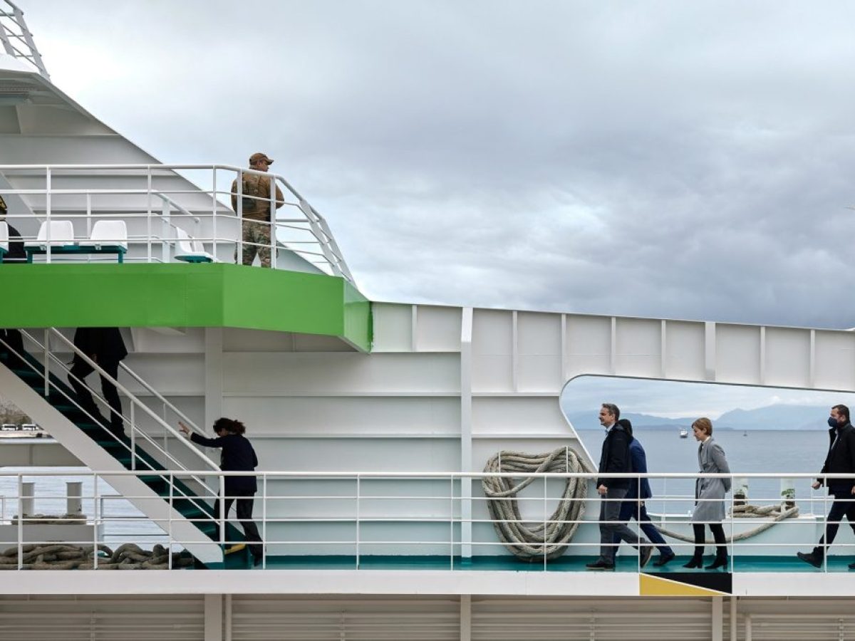 LNG: Η Ελλάδα διαμορφώνει το ενεργειακό μέλλον της Ευρώπης, γράφουν οι Financial Times