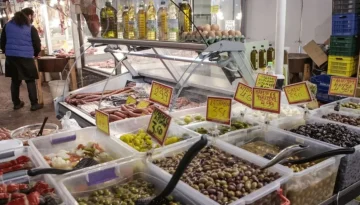 Καθαρά Δευτέρα: Ποια καταστήματα θα είναι ανοικτά και ποια όχι