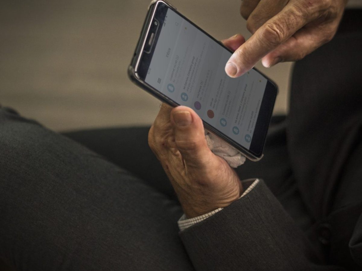 SMS απάτης “από την ΑΑΔΕ” για τον φόρο κυκλοφορίας