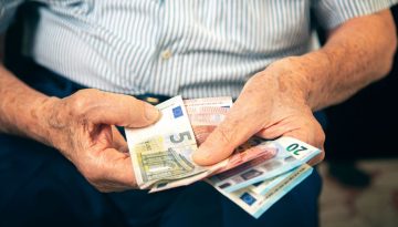 Υπουργείο Εργασίας: Ο «χάρτης» των πληρωμών από τον e-ΕΦΚΑ και τη ΔΥΠΑ έως τις 27 Φεβρουαρίου