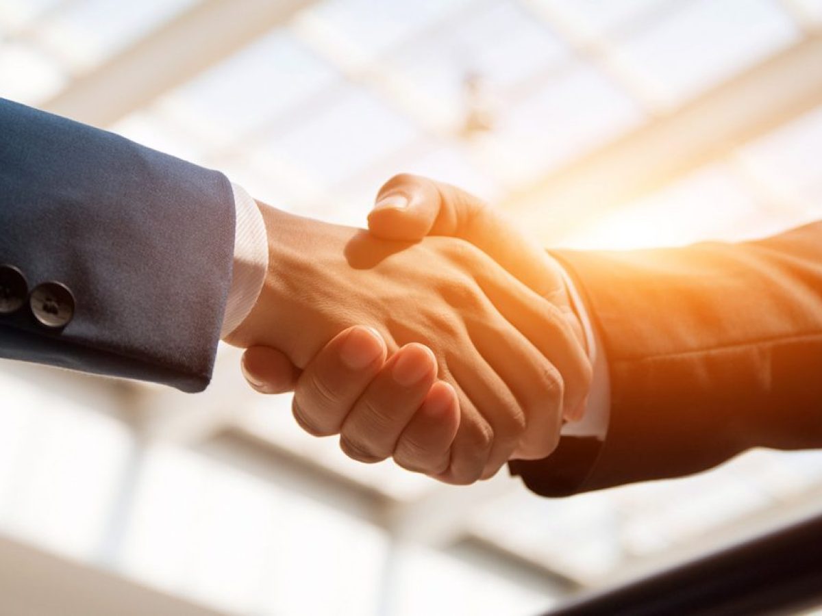 Real Consulting: Κλείνει συμφωνία για το 100% της OTS και «ανοίγει» η μετοχική βάση με είσοδο σημαντικών επενδυτών