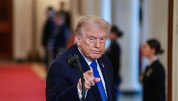 Σε ισχύ από σήμερα οι νέοι δασμοί 10% που ανακοίνωσε ο Τραμπ