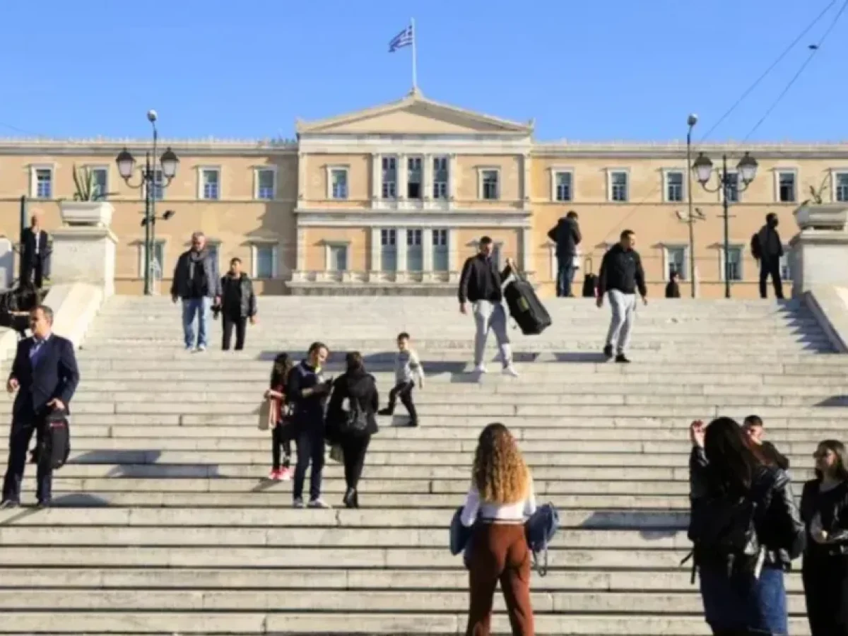 Συλλογικές Συμβάσεις: Ξεκινά στη Βουλή το νομοσχέδιο, ανοίγει ο δρόμος για αυξήσεις μισθών σε 15 κλάδους
