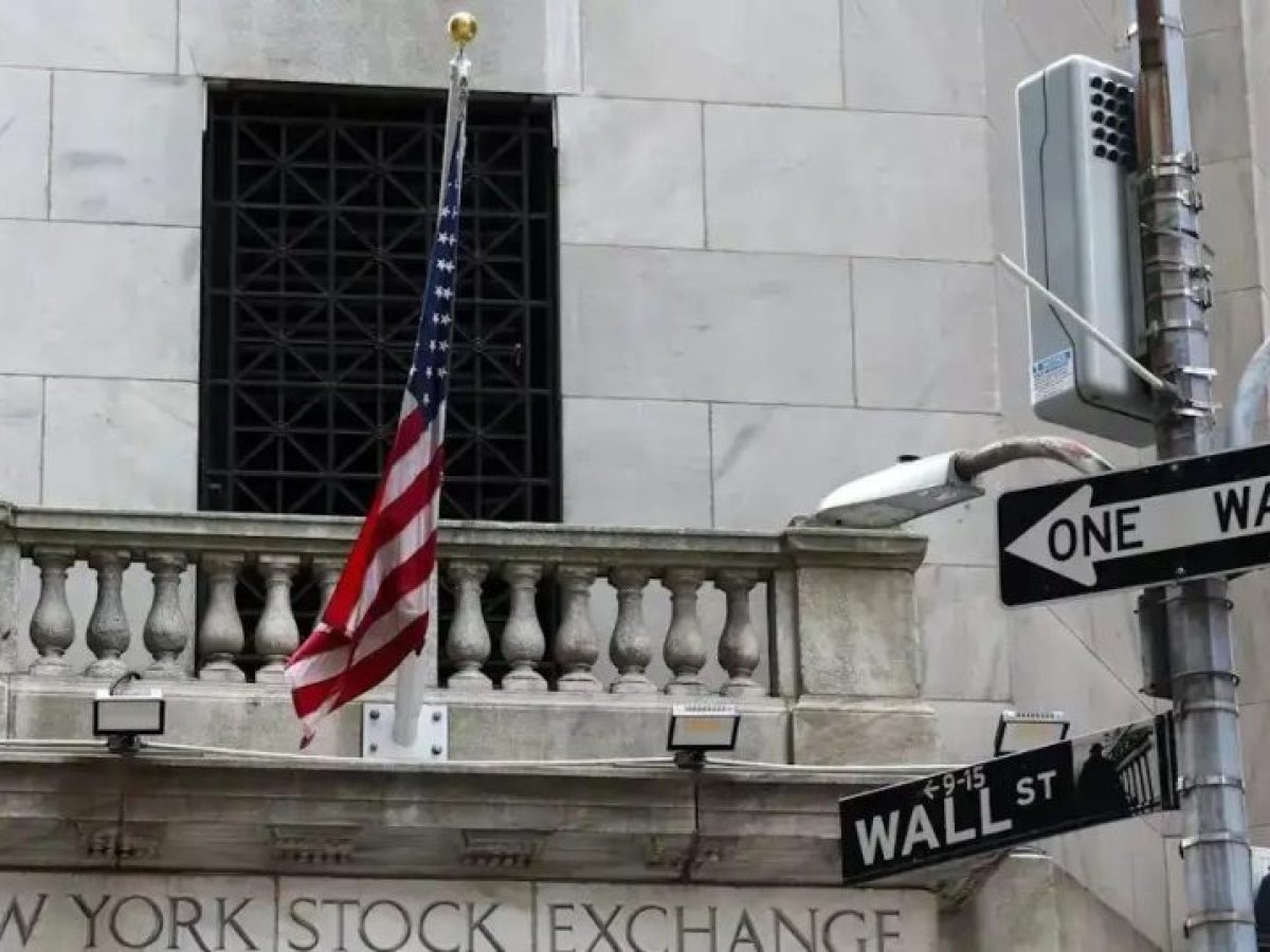 Wall Street: Κέρδη για S&P 500 και άλμα 300 μονάδων στον Dow χάρη στη Nvidia