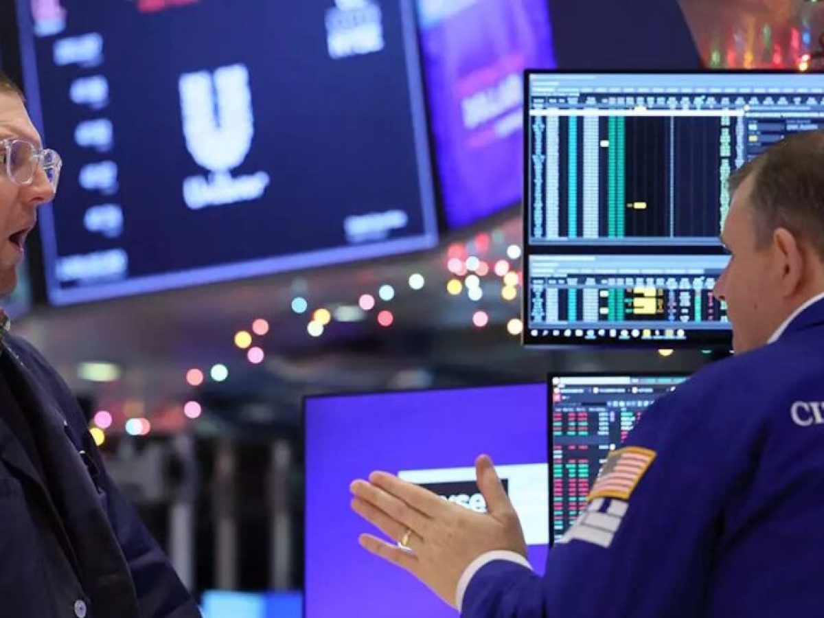 Wall Street: Άνοδος για τον S&P 500 με ώθηση από τη Nvidia, εν μέσω αβεβαιότητας για τα επιτόκια