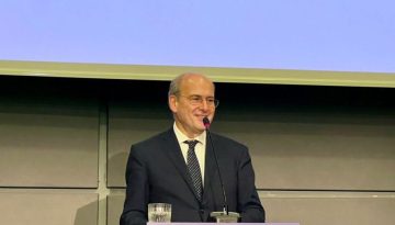 &Chi;&alpha;&tau;&zeta;&eta;&delta;ά&kappa;&eta;&sigmaf; &gamma;&iota;&alpha; &tau;&omicron;&upsilon;&rho;&iota;&sigma;&mu;ό: &Epsilon;&phi;&iota;&kappa;&tau;ή &eta; 12&mu;&eta;&nu;&eta; &sigma;&epsilon;&zeta;ό&nu; &ndash; &laquo;Ά&lambda;&mu;&alpha;&raquo; &tau;&zeta;ί&rho;&omicron;&upsilon; &sigma;&tau;&eta;&nu; &epsilon;&sigma;&tau;ί&alpha;&sigma;&eta; &pi;ά&nu;&omega; &alpha;&pi;ό 11 &delta;&iota;&sigma;. &epsilon;&upsilon;&rho;ώ