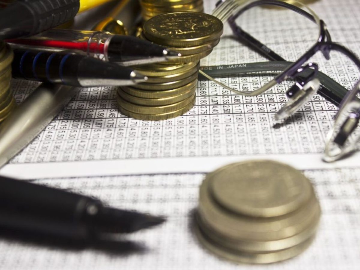 Τα υπερπλεονάσματα φέρνουν νέες παροχές