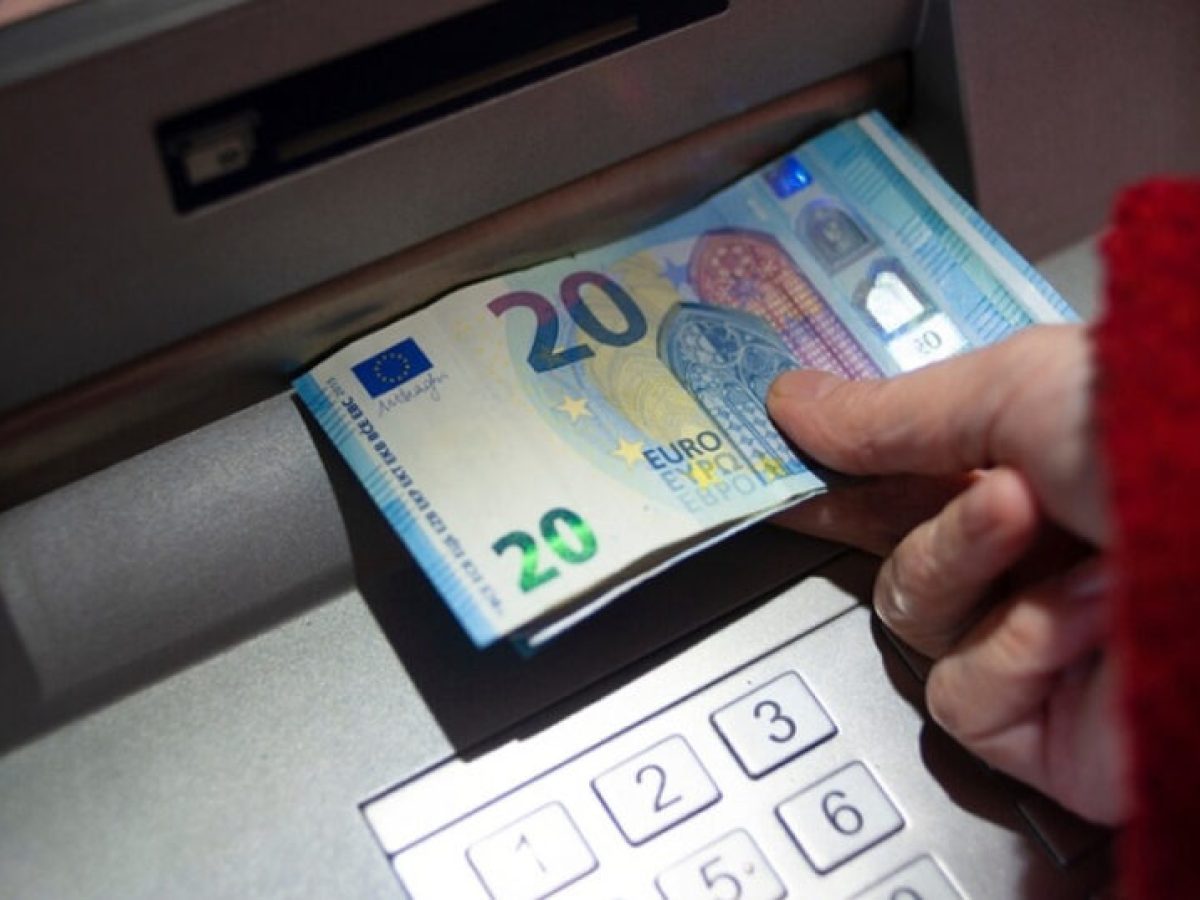 Πληρωμές ΕΦΚΑ και ΔΥΠΑ: Ποιοι πάνε ταμείο αυτή την εβδομάδα