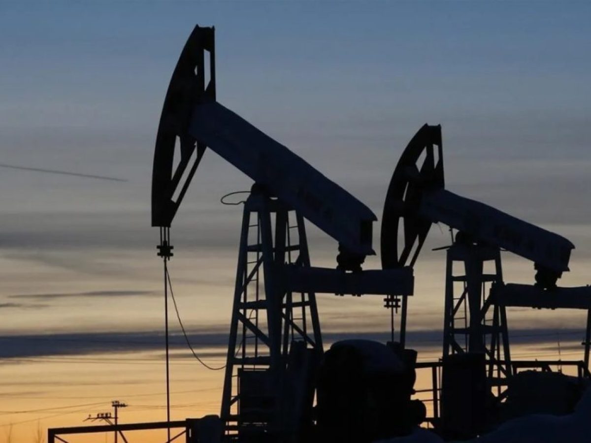 Πετρέλαιο: Στα 80 δολάρια το Brent – Φόβοι για άλμα στα 100 – Παραγωγή κατά 206.000 βαρέλια/ημερησίως αποφάσισε ο ΟΠΕΚ+