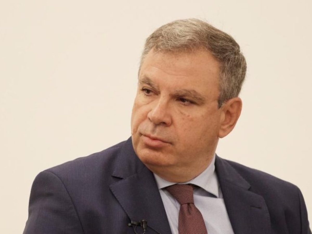 ΙΟΒΕ: Πρόκληση για οικονομία, επιχειρήσεις και νοικοκυριά το ιδιωτικό χρέος