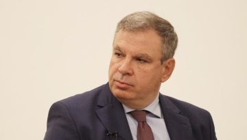 ΙΟΒΕ: Πρόκληση για οικονομία, επιχειρήσεις και νοικοκυριά το ιδιωτικό χρέος