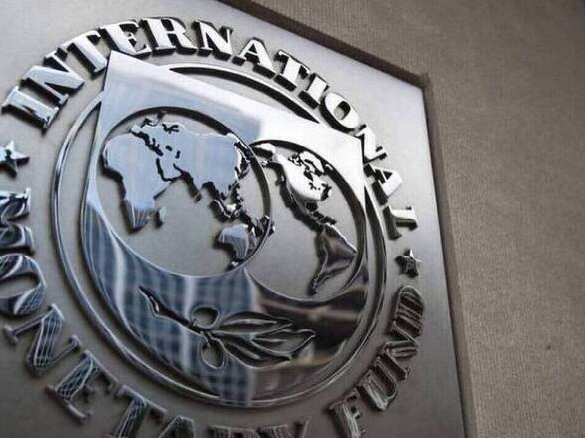 ΔΝΤ: Επιβράδυνση της ανάπτυξης στην Ελλάδα στο 1,8% φέτος λόγω του πολέμου – Τα μηνύματα για τη φορολογία και τα έκτακτα μέτρα στα καύσιμα