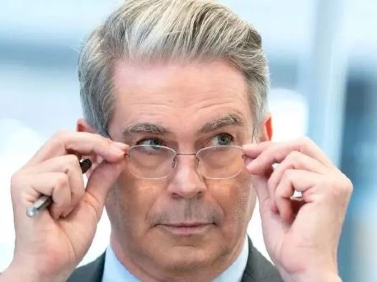 ΗΠΑ: Εκτοξεύτηκαν τα επιτόκια των στεγαστικών δανείων επιβραδύνοντας την αναχρηματοδότηση