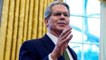 Μπέσεντ: Η αγορά πετρελαίου είναι καλά εφοδιασμένη – Οι ΗΠΑ θα αναλάβουν τον έλεγχο των Στενών του Ορμούζ σταδιακά