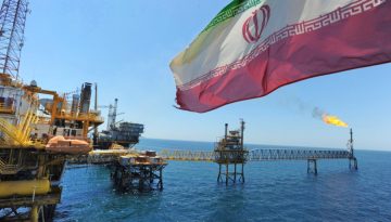 Πετρέλαιο: Σκαρφάλωσε ξανά πάνω από τα $104 το Brent μετά τις νέες επιθέσεις στη Μέση Ανατολή