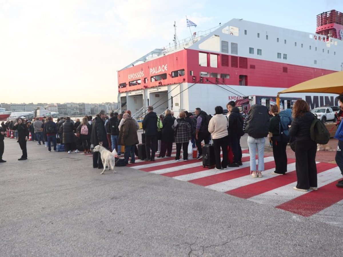 Δείτε πού κυμαίνονται οι τιμές των ακτοπλοϊκών ενόψει Πάσχα