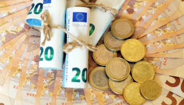 73.000 δικαιούχοι θα δουν 70,4 εκατ. ευρώ στους λογαριασμούς τους – Ποιοι πάνε ταμείο
