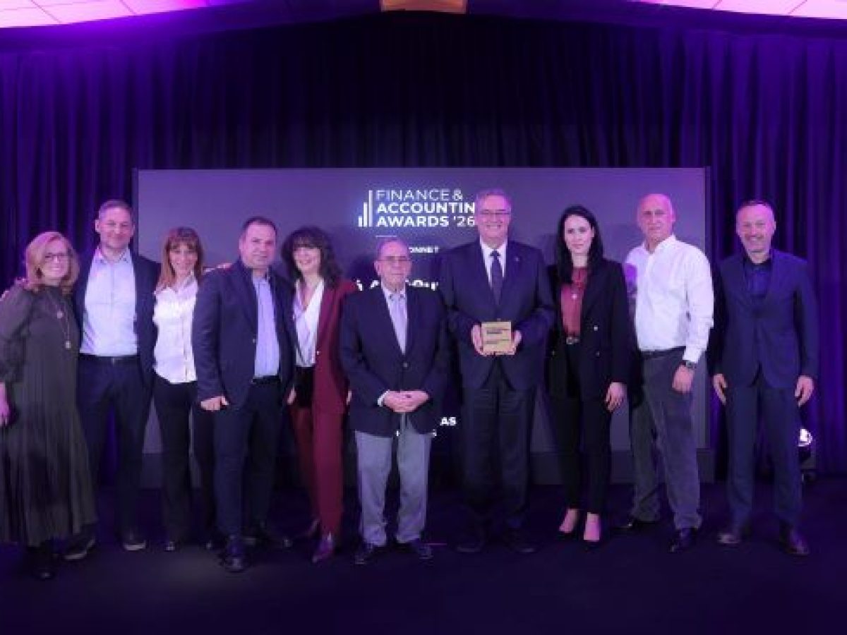 ΜΠΑΡΜΠΑ ΣΤΑΘΗΣ: «Οικονομική Διεύθυνση της Xρονιάς» και 12 ακόμη κορυφαίες διακρίσεις