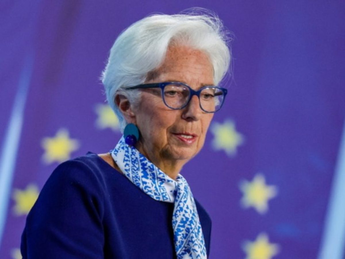 ΕΚΤ: Aμετάβλητα τα επιτόκια – Σε ετοιμότητα για αλλαγές λόγω του πολέμου στη Μέση Ανατολή