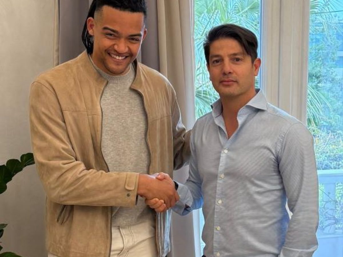 Ο Εμμανουήλ Καραλής στο μετοχικό σχήμα της Ελληνικά Οινοποιεία Α.Ε.