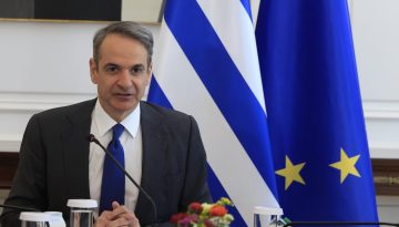 Νέα μέτρα οικονομικής στήριξης ανακοινώνει ο Μητσοτάκης στις 10:30
