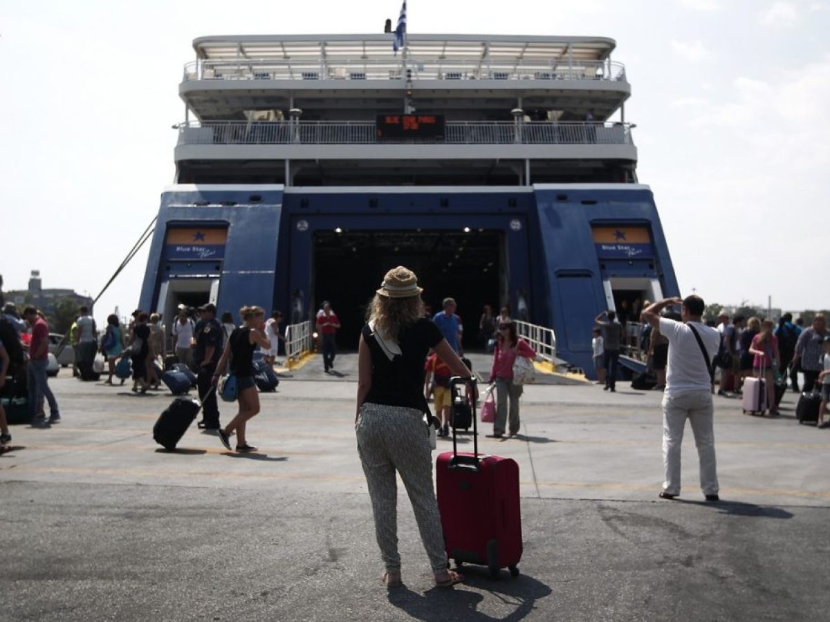 Ακτοπλοΐα: Μείωση 15%-20% στην επιβατική κίνηση το Πάσχα