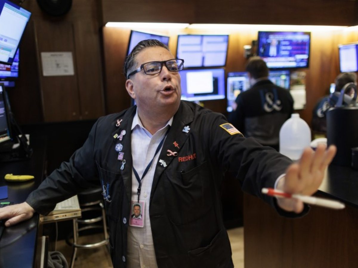 Sell off στη Wall Street που βυθίστηκε στα χαμηλότερα του 2026