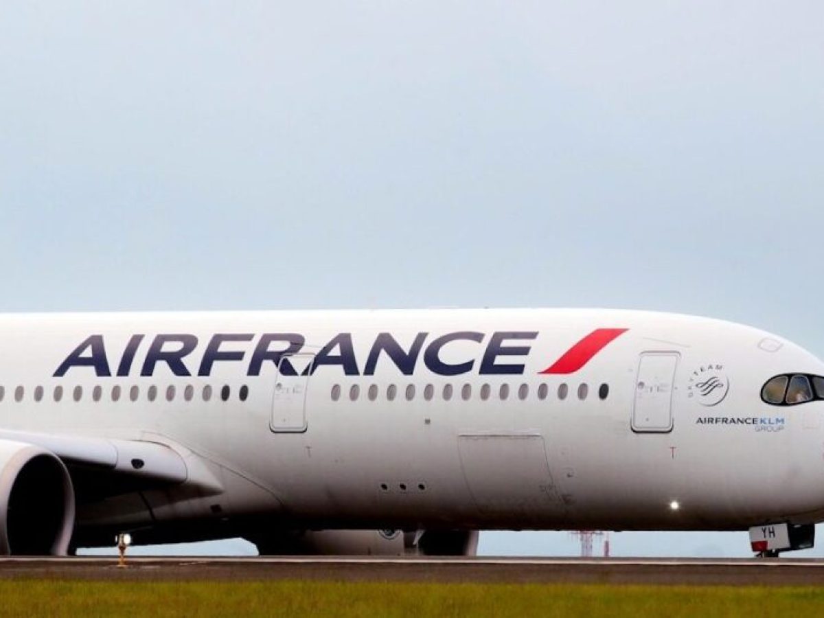 Η Air France αναστέλλει τις πτήσεις προς την Κούβα λόγω έλλειψης καυσίμων