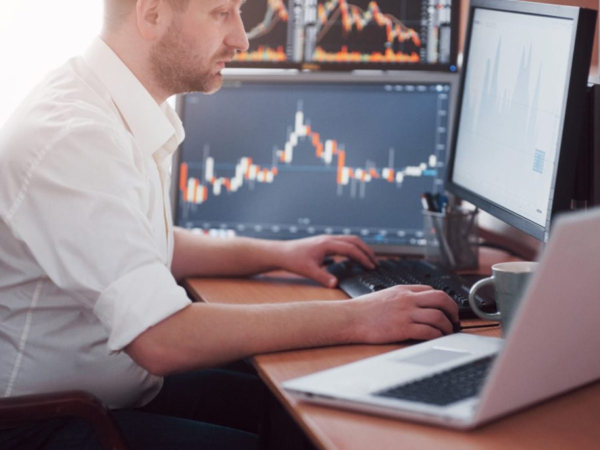 Νέος γύρος ανησυχιών στο Χρηματιστήριο Αθηνών και στις διεθνείς αγορές