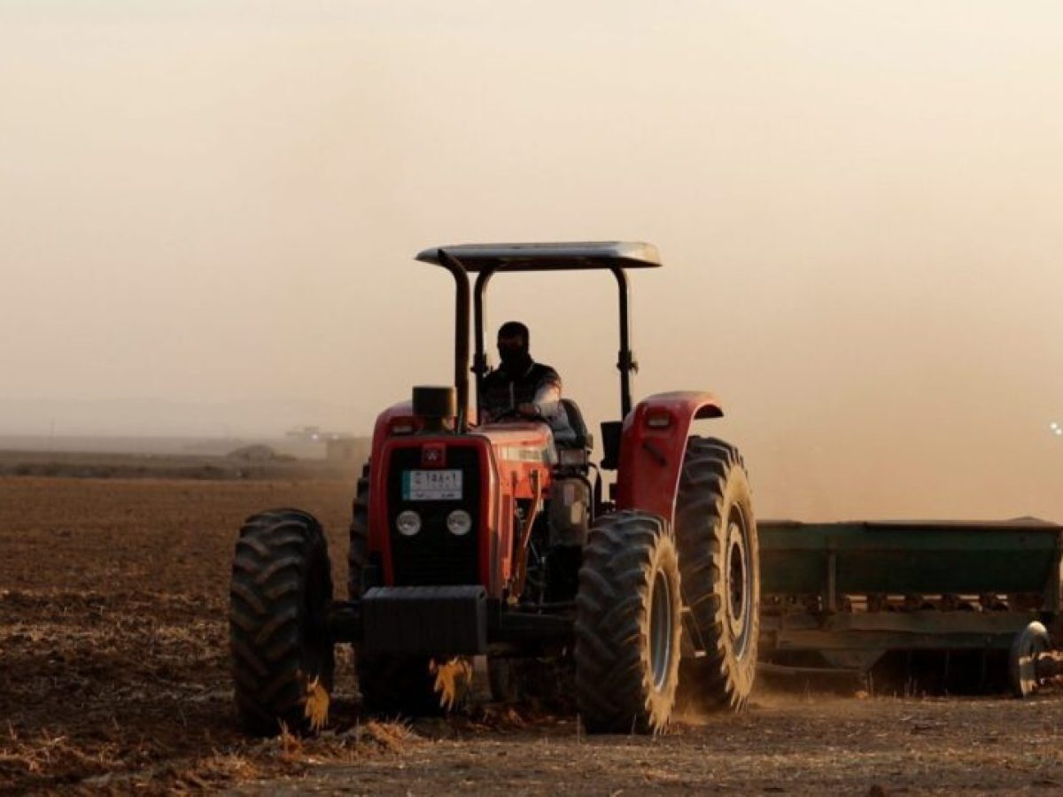 Χατζηδάκης: 1 δισ. ευρώ πληρωμές στους αγρότες μέχρι τέλος Ιουνίου – Το σχέδιο δράσης για τη Θεσσαλία