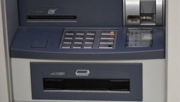 Πότε μπαίνει το Δώρο Πάσχα και πώς γίνεται ο υπολογισμός του