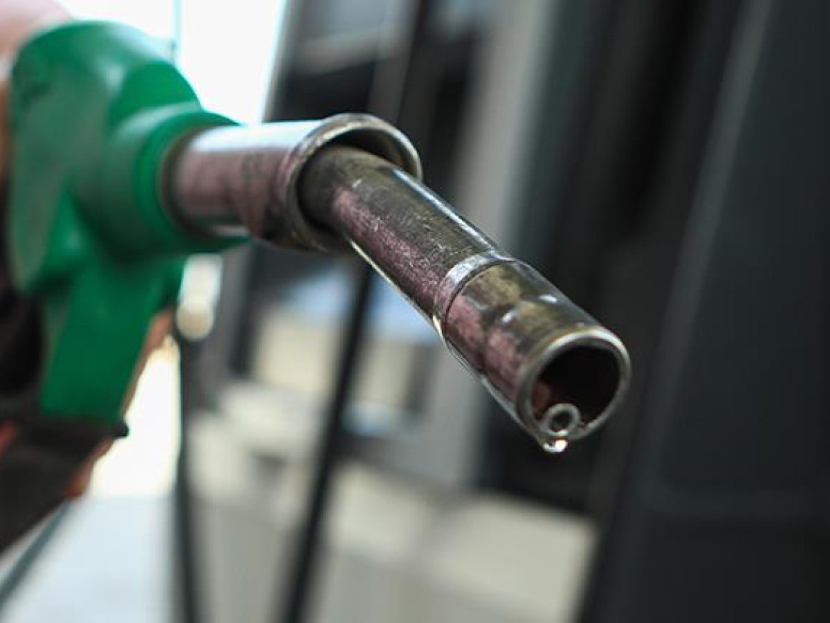 Πρατήρια καυσίμων: Απογειώθηκαν ζήτηση και… τιμές