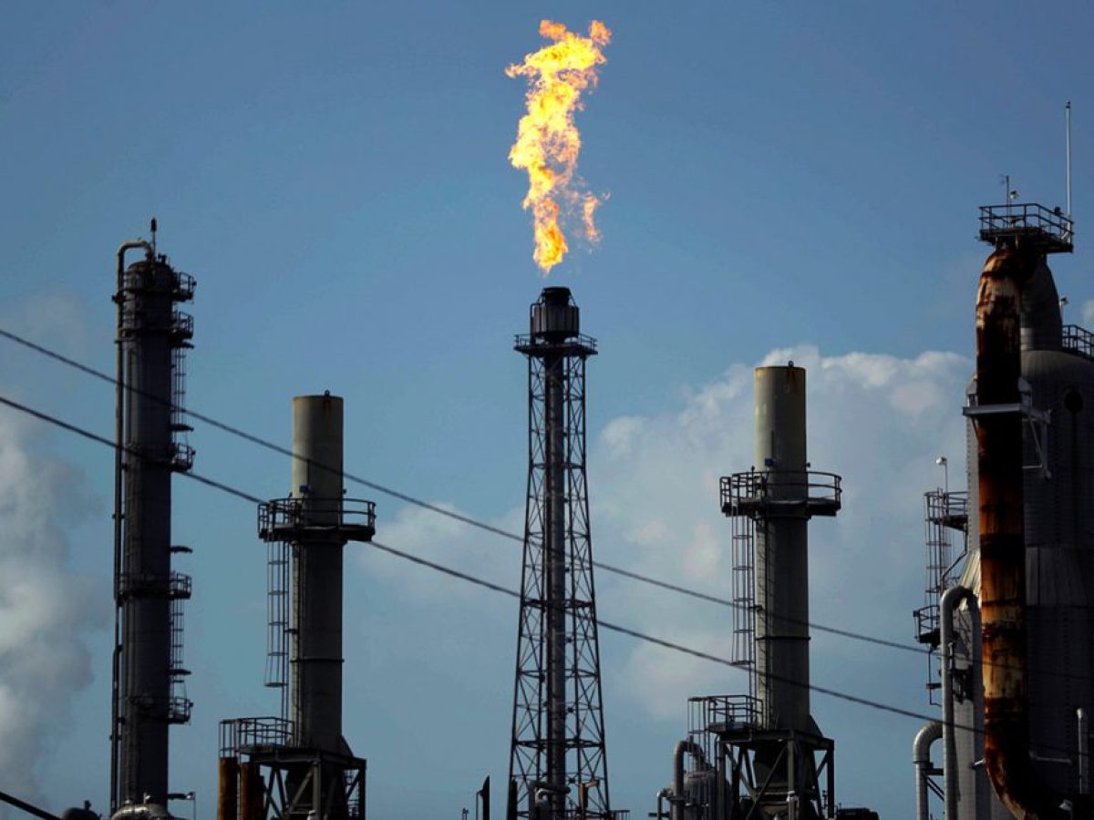 Αύξηση άνω του 10% στην τιμή του πετρελαίου μετά από ανάρτηση του Τραμπ για το Ιράν