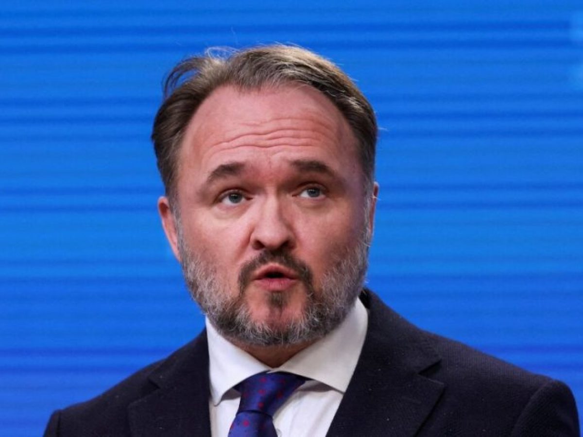 Συντονισμό και κοινή στρατηγική ζητά η Κομισιόν από τα κράτη-μέλη για να διασφαλιστεί η ενεργειακή ασφάλεια