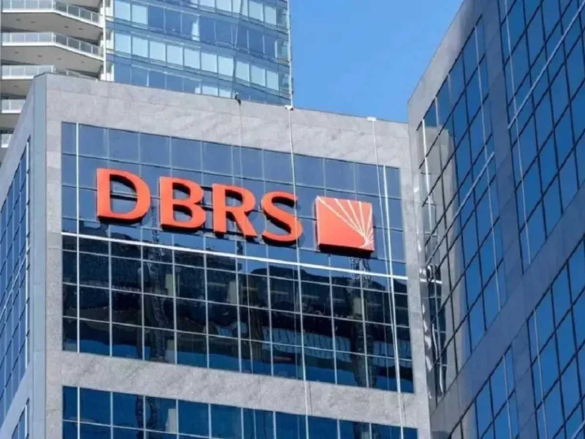 DBRS: Κρατά την Ελλάδα στη βαθμίδα BBB – Τι δείχνουν τα στοιχεία για οικονομία και χρέος