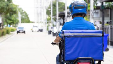 25&eta; &Mu;&alpha;&rho;&tau;ί&omicron;&upsilon;: &Pi;ώ&sigmaf; &alpha;&mu;&epsilon;ί&beta;&epsilon;&tau;&alpha;&iota; &kappa;&alpha;&iota; &pi;ό&sigma;&eta; &epsilon;ί&nu;&alpha;&iota; &eta; &pi;&rho;&omicron;&sigma;&alpha;ύ&xi;&eta;&sigma;&eta;