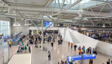 Τουρισμός: Στα 473,3 εκατ. ευρώ οι εισπράξεις τον Ιανουάριο -Πάνω από 1 εκατ. ταξιδιώτες