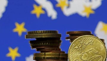 &Upsilon;&pi;&omicron;&chi;ώ&rho;&eta;&sigma;&epsilon; &omicron; &pi;&lambda;&eta;&theta;&omega;&rho;&iota;&sigma;&mu;ό&sigmaf; &sigma;&tau;&alpha; &sigma;&omicron;ύ&pi;&epsilon;&rho; &mu;ά&rho;&kappa;&epsilon;&tau; &tau;&omicron;&nu; &Phi;&epsilon;&beta;&rho;&omicron;&upsilon;ά&rho;&iota;&omicron;