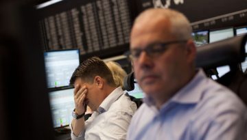 Πτώση στα ευρωπαϊκά χρηματιστήρια με το πετρέλαιο στα ύψη