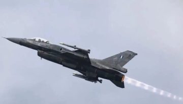 &Eta; &epsilon;&lambda;&lambda;&eta;&nu;&iota;&kappa;ή &alpha;&mu;&upsilon;&nu;&tau;&iota;&kappa;ή &beta;&iota;&omicron;&mu;&eta;&chi;&alpha;&nu;ί&alpha; &alpha;&nu;&epsilon;&beta;ά&zeta;&epsilon;&iota; &tau;&alpha;&chi;ύ&tau;&eta;&tau;&alpha;: &Eta; &sigma;&upsilon;&mu;&mu;&epsilon;&tau;&omicron;&chi;ή &tau;&omicron;&upsilon; &delta;&eta;&mu;&omicron;&sigma;ί&omicron;&upsilon;