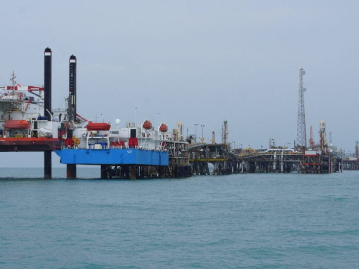 Πετρέλαιο: Κατά 10 εκατομμύρια βαρέλια μειωμένη η παραγωγή των χωρών του Κόλπου