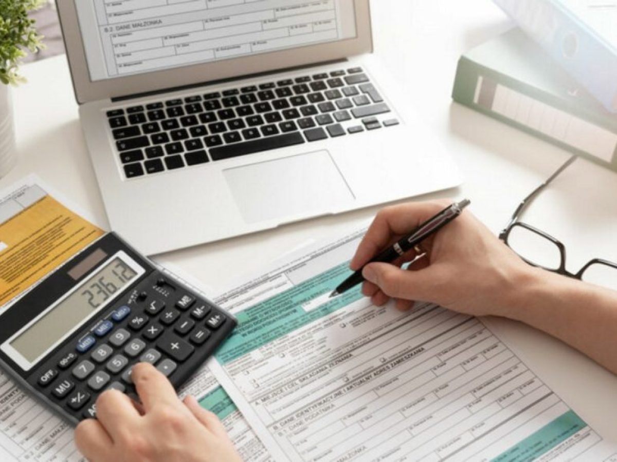 Παράταση για τις φορολογικές δηλώσεις με έκπτωση φόρου 4%