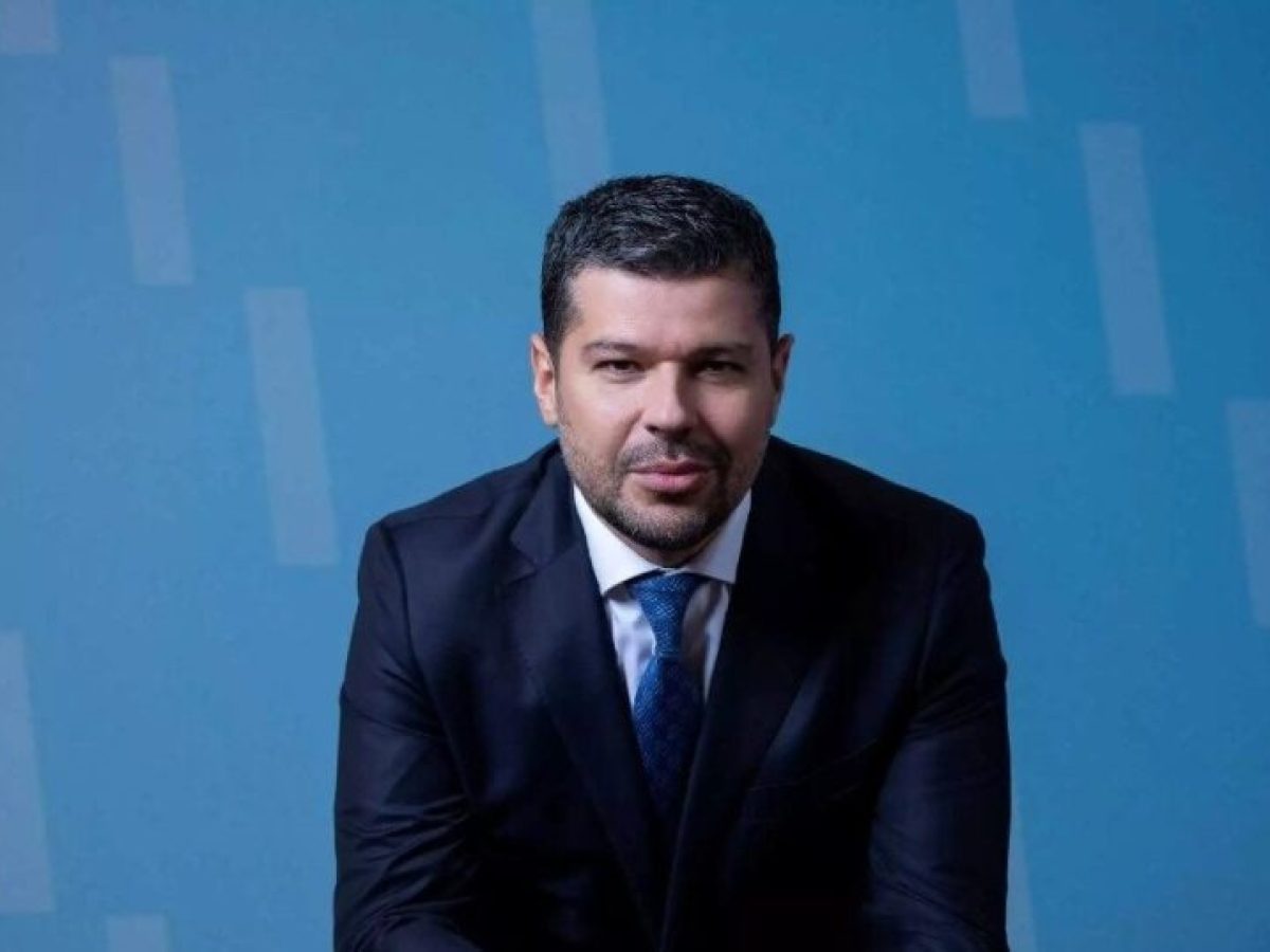 Τα μηνύματα Στάσση για την ανθεκτικότητα της ΔΕΗ απέναντι στη νέα ενεργειακή κρίση