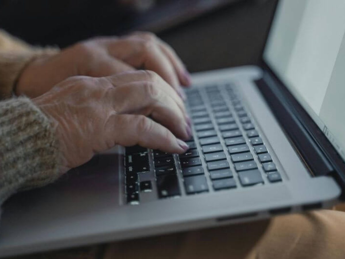 Ψηφιακή ενδυνάμωση ηλικιωμένων και ατόμων με αναπηρία: Πώς υποβάλλεται η αίτηση