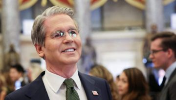 Η Ουάσινγκτον μελετά τώρα άρση κυρώσεων και στο ιρανικό πετρέλαιο, όπως δηλώνει ο Μπέσεντ