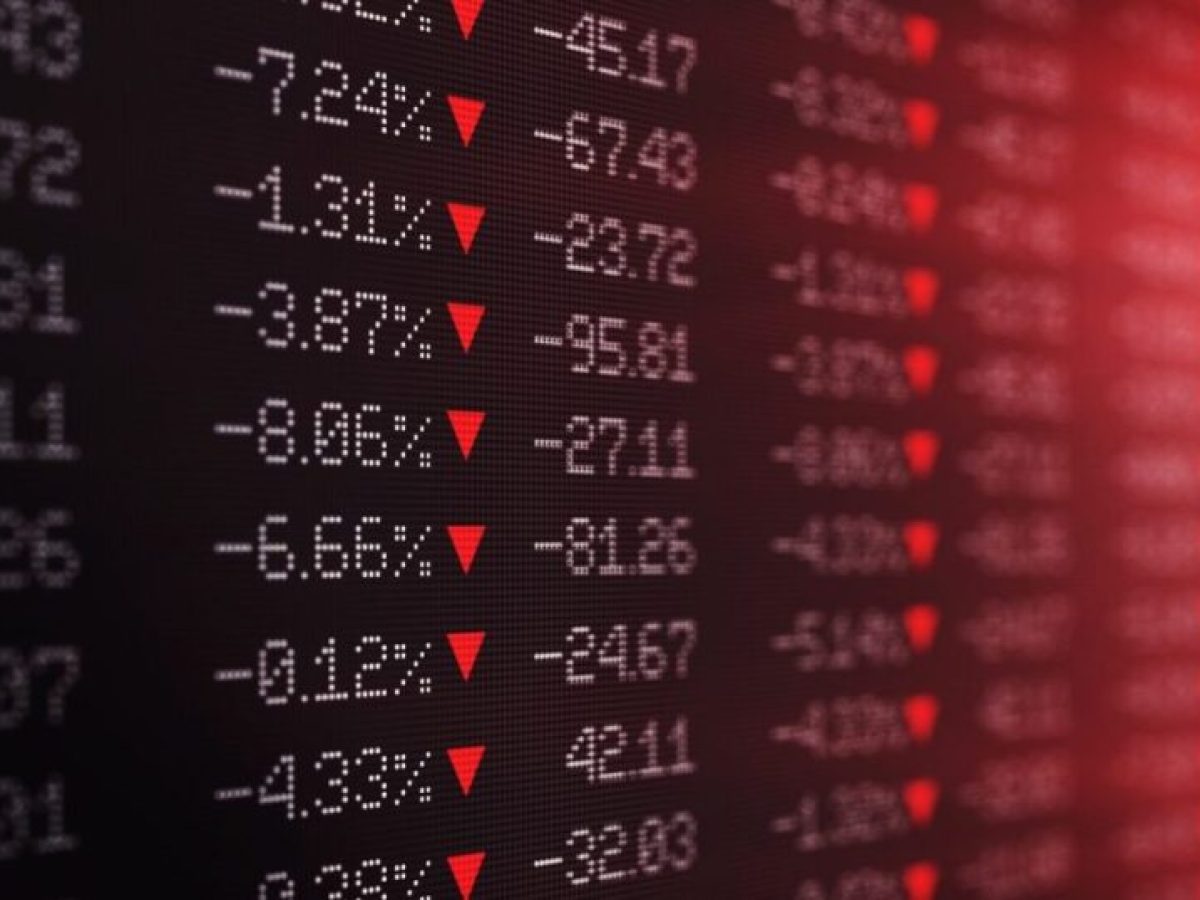 Σκηνικό πολέμου στο Χρηματιστήριο Αθηνών: Ξεπέρασε το 3% η πτώση – Πιο «ψύχραιμη» αντίδραση στην Ευρώπη