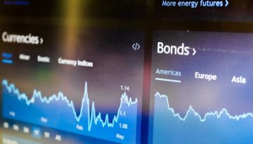 Οι επενδυτές «ξεφορτώνονται» δημόσιο χρέος – Πιο «ψύχραιμη» αντίδραση στην ελληνική αγορά