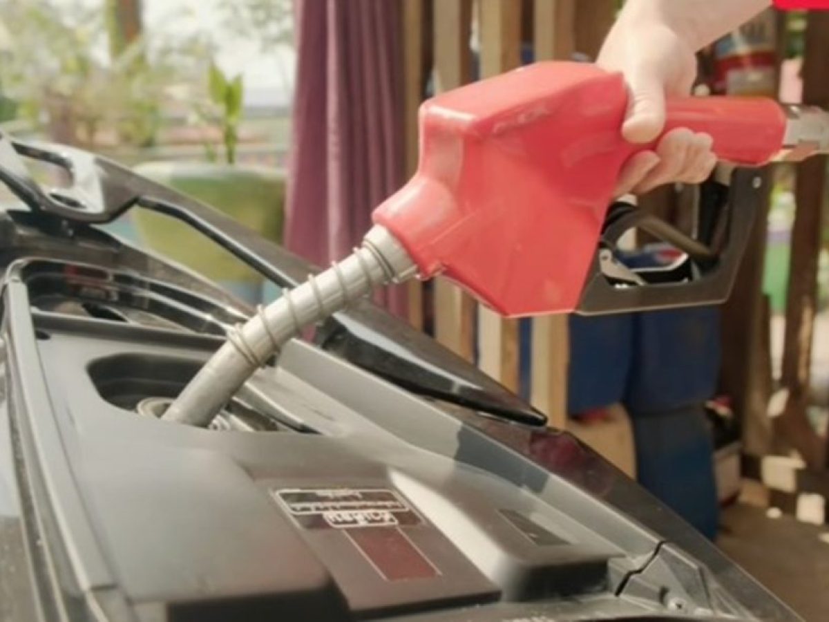 Καύσιμα: Αυξήσεις στις τιμές βενζίνης και ντίζελ – Αγωνία για την παγκόσμια προσφορά πετρελαίου και φυσικού