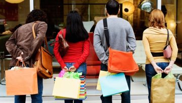 Tο εορταστικό ωράριο για το Πάσχα